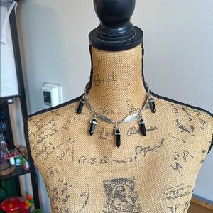 Onyx Feather Collar